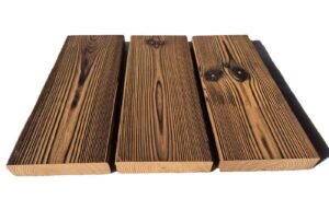 P5 28 120 x3 F Förkolnat thermo furu Staketbrädor. Bränd / borstad Thermo-furu